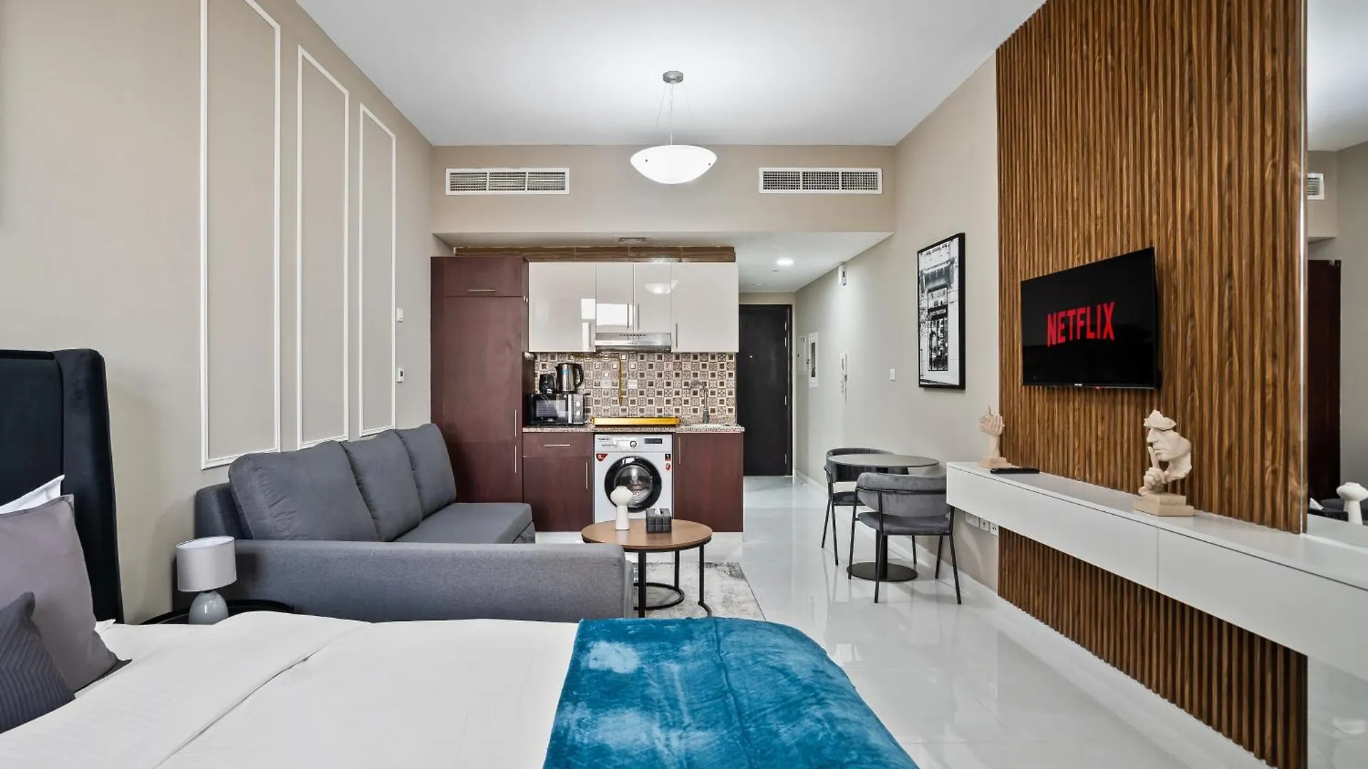 Apartment Spacious Studio - Family Friendly Dubai